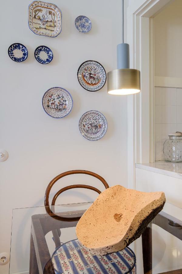 Boutique Rentals-Flores Plaza In City Historical Center Porto Luaran gambar